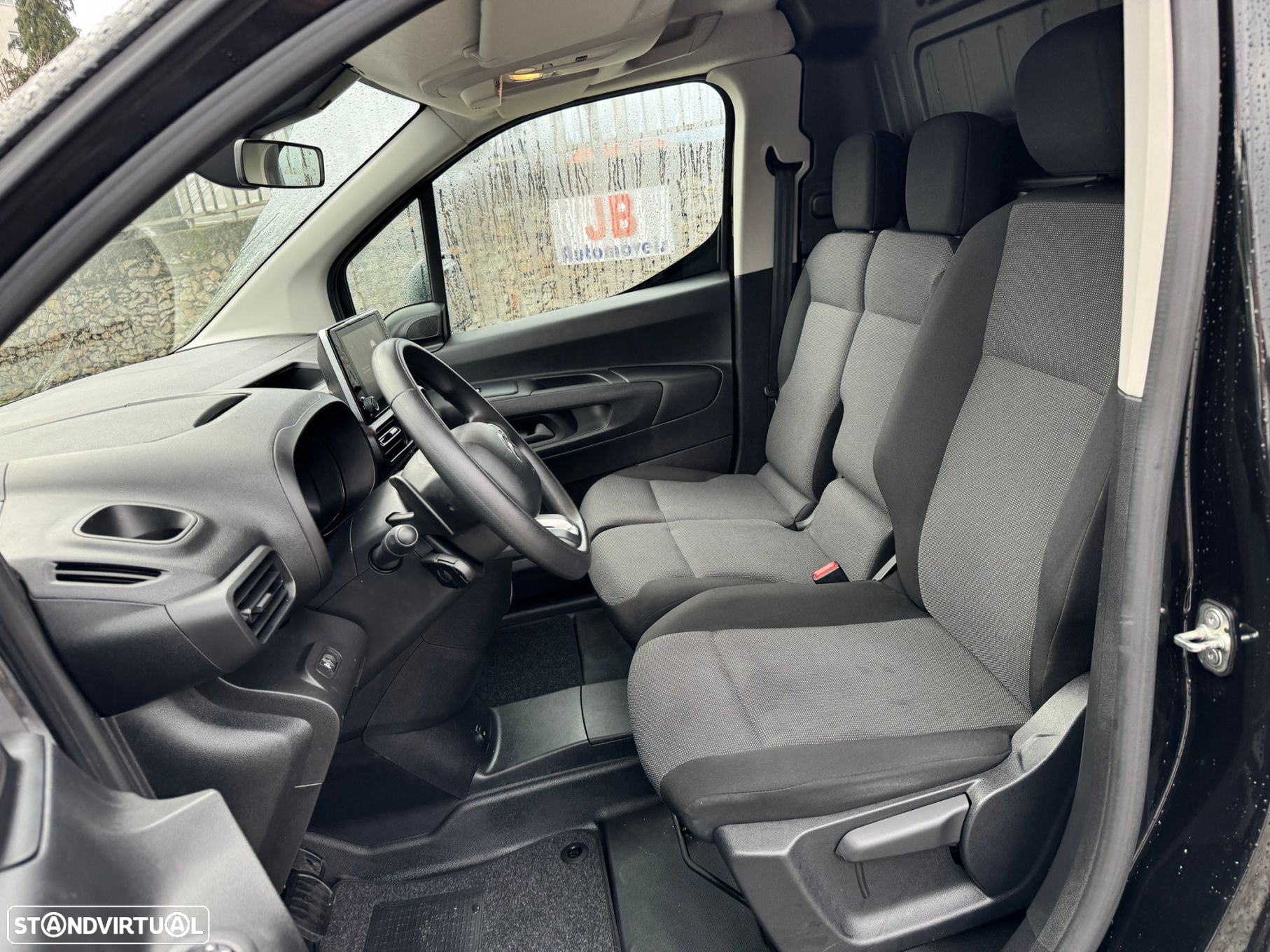 Citroën Berlingo 1.5BlueHDI AUTOMÁTICA 3LUG Full Extras - 8