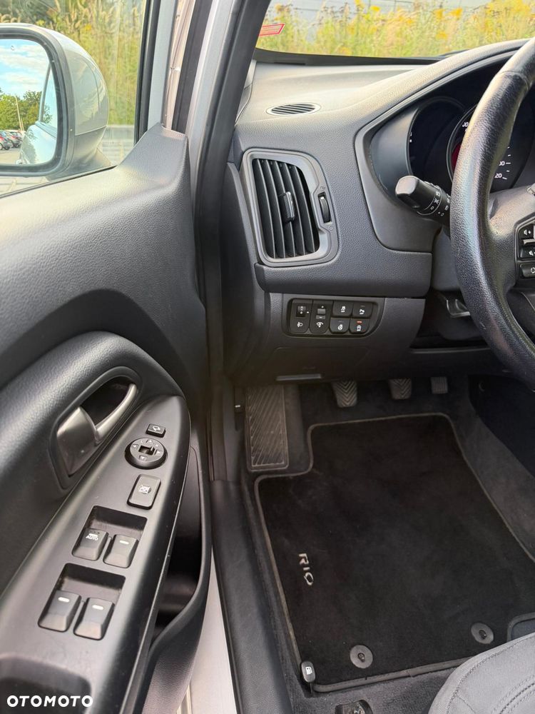 Kia Rio 1.4 Spirit - 10