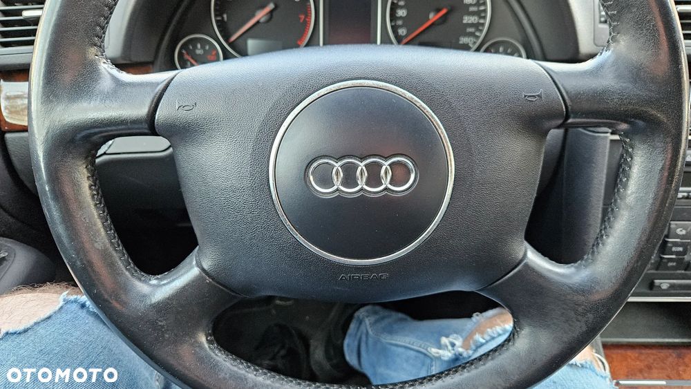 Audi A4 Limousine 2 - 21