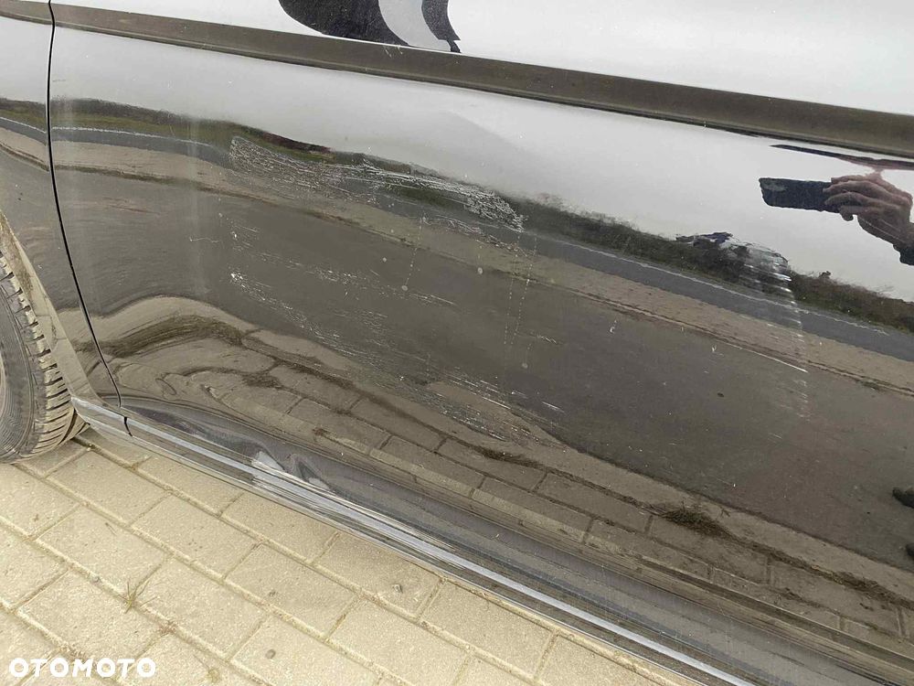 Volkswagen Passat Variant 1.6 TDI SCR DSG - 17