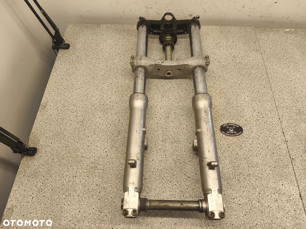 Lagi, zawieszenie, półki Suzuki GSX-R600 GSX-R 600 GSXR600 GSXR 600 Srad - 14