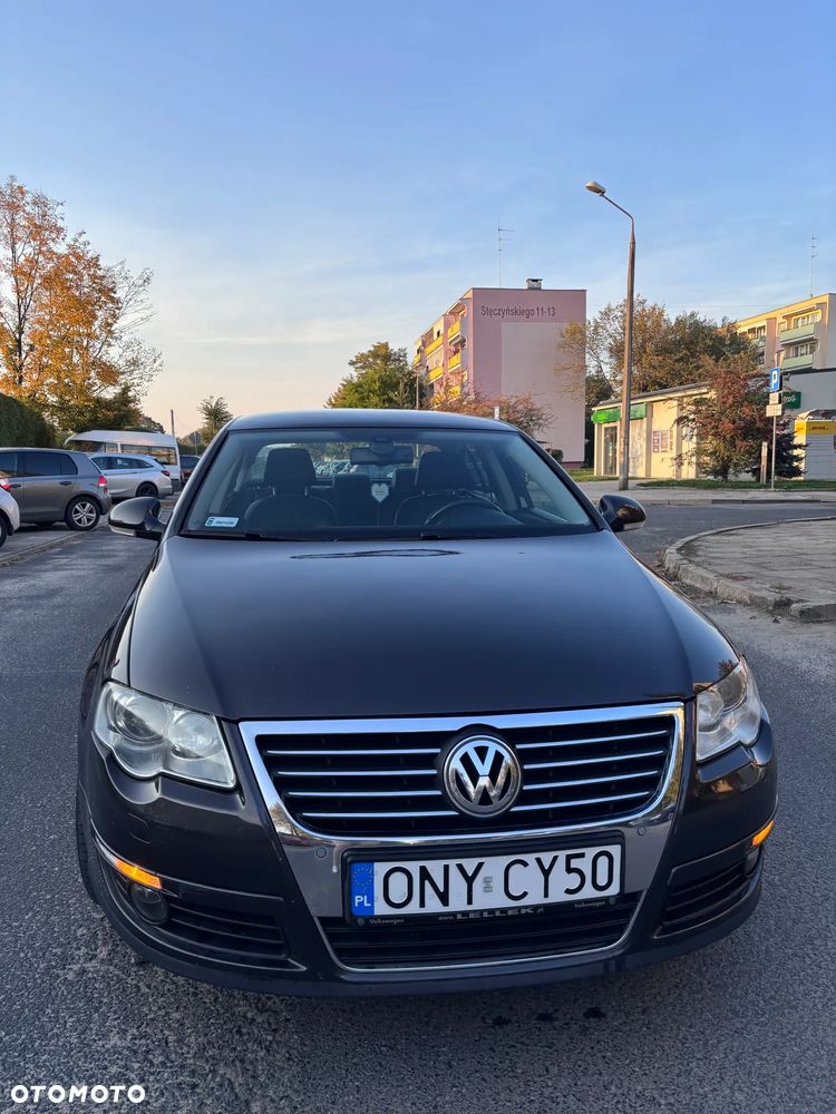 Volkswagen Passat - 6
