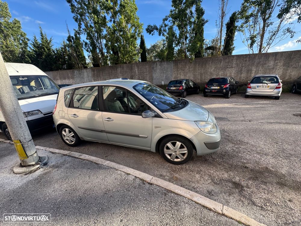 Renault Scénic 1.5 dCi Confort Authentique - 2