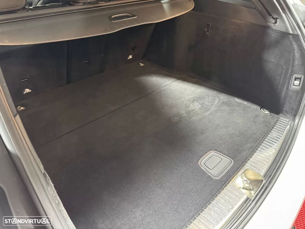 Mercedes-Benz C 300 BlueTEC Hybrid AMG Line - 18