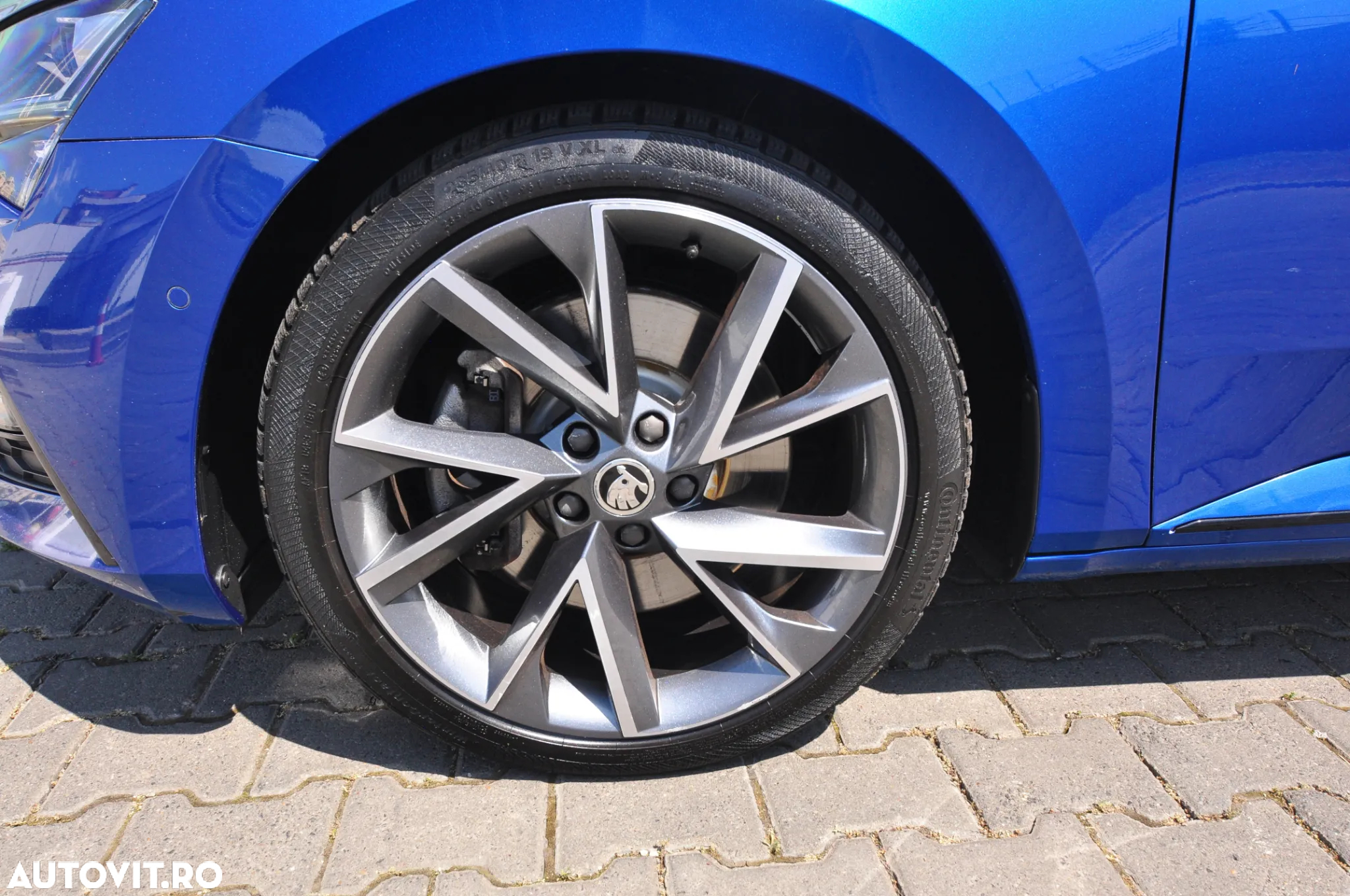 Skoda Superb 2.0 TSI 4X4 DSG Sportline - 10