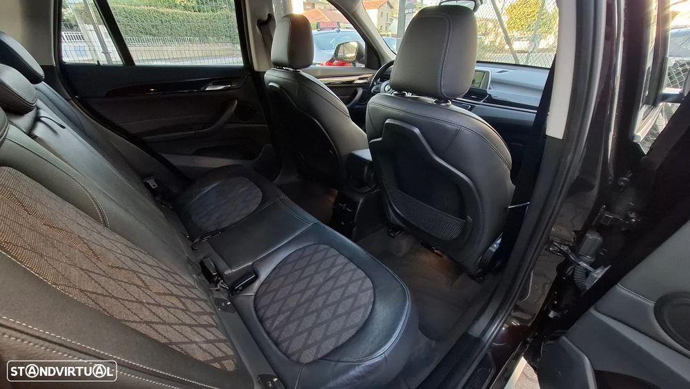 BMW X1 16 d sDrive Line Sport - 34