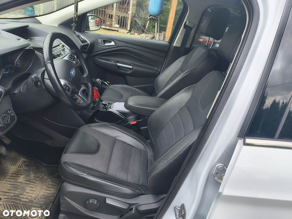 Ford Kuga 2.0 TDCi 4WD Titanium - 11