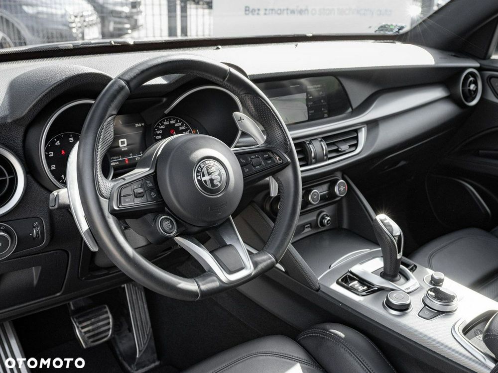 Alfa Romeo Stelvio 2.0 Turbo Veloce Q4 - 7