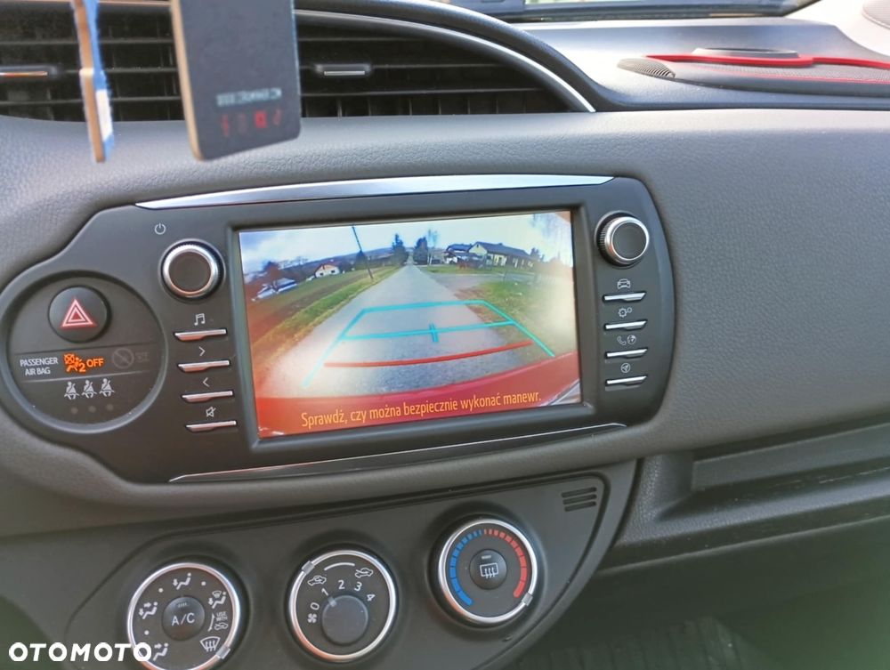 Toyota Yaris 1.5 Active - 8