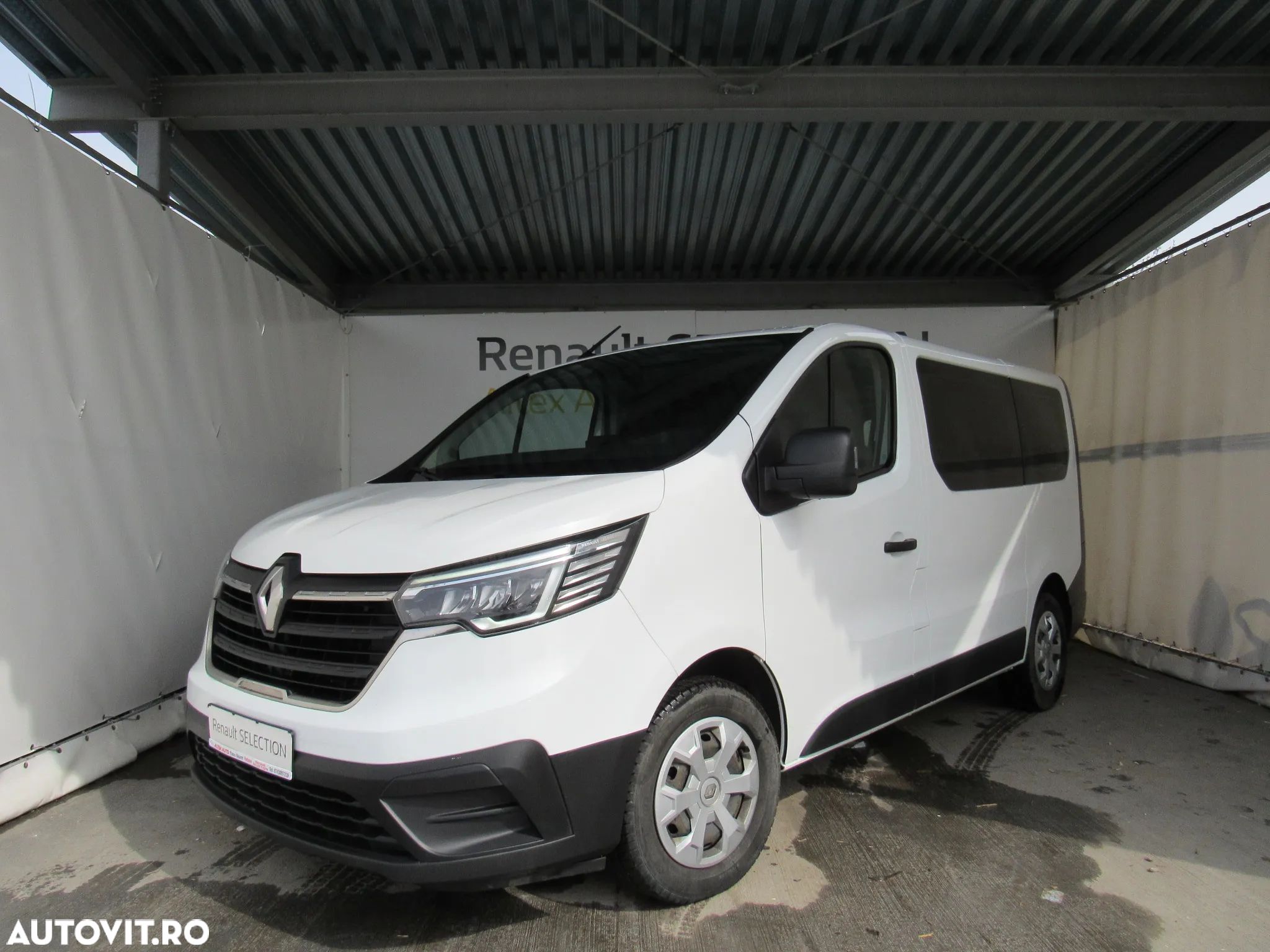 Renault Trafic Combi 2.0 Blue dCi 110 S&S L1 8+1 Life - 1