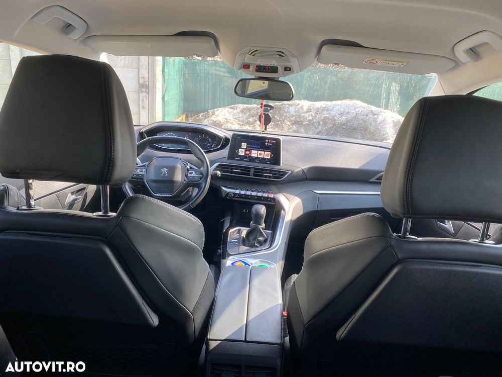 Peugeot 5008 - 14