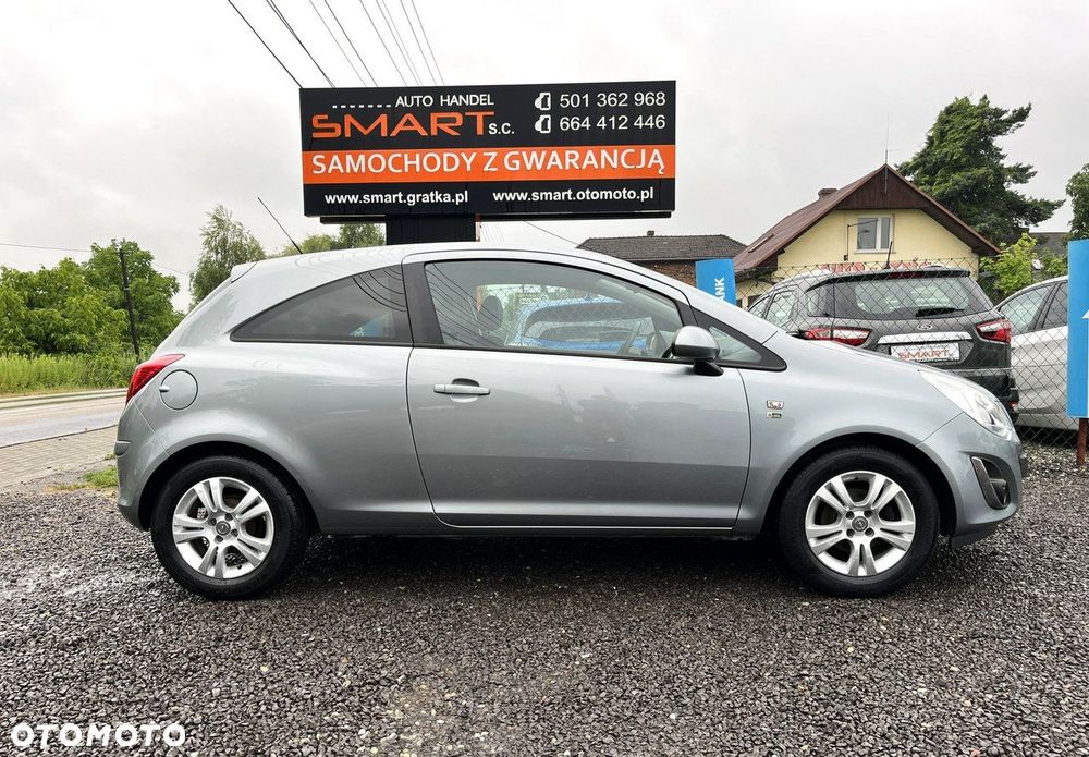 Opel Corsa 1.2 16V Edition 150 - 9