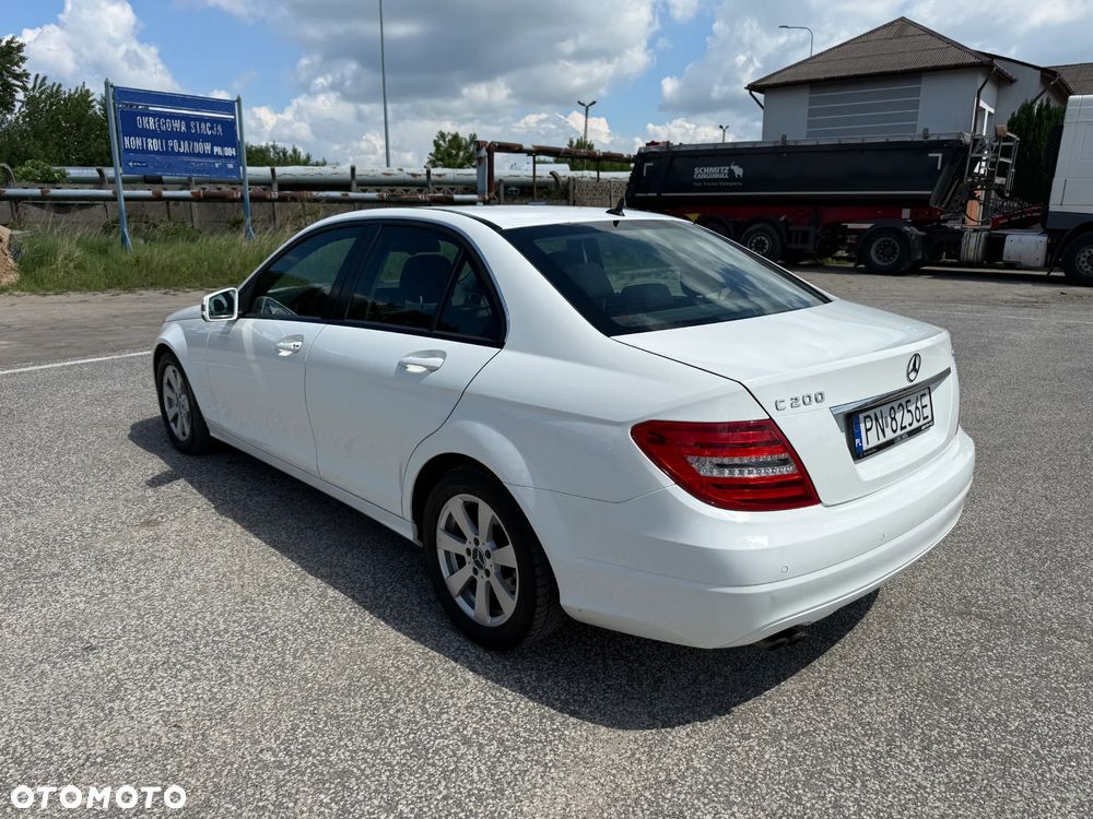 Mercedes-Benz Klasa C - 32
