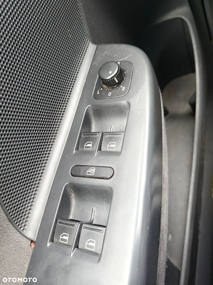 Volkswagen Golf 1.9 TDI Comfortline - 29