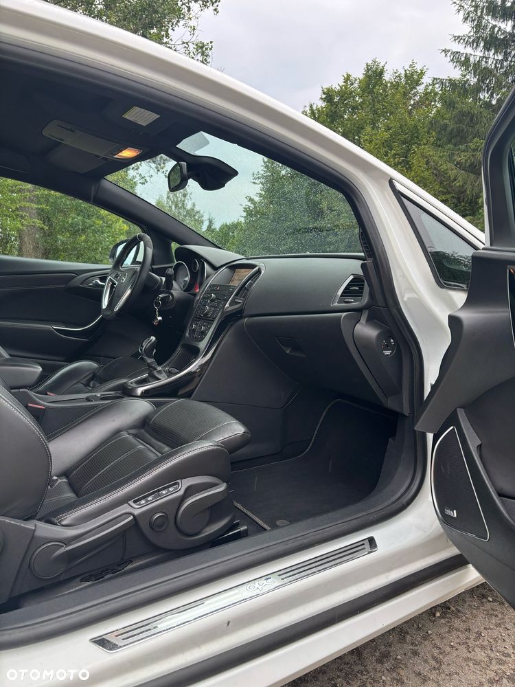 Opel Astra OPC - 7