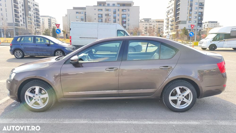 Skoda Octavia 1.0 TSI Active - 5