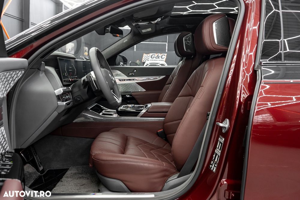 BMW Seria 7 - 18