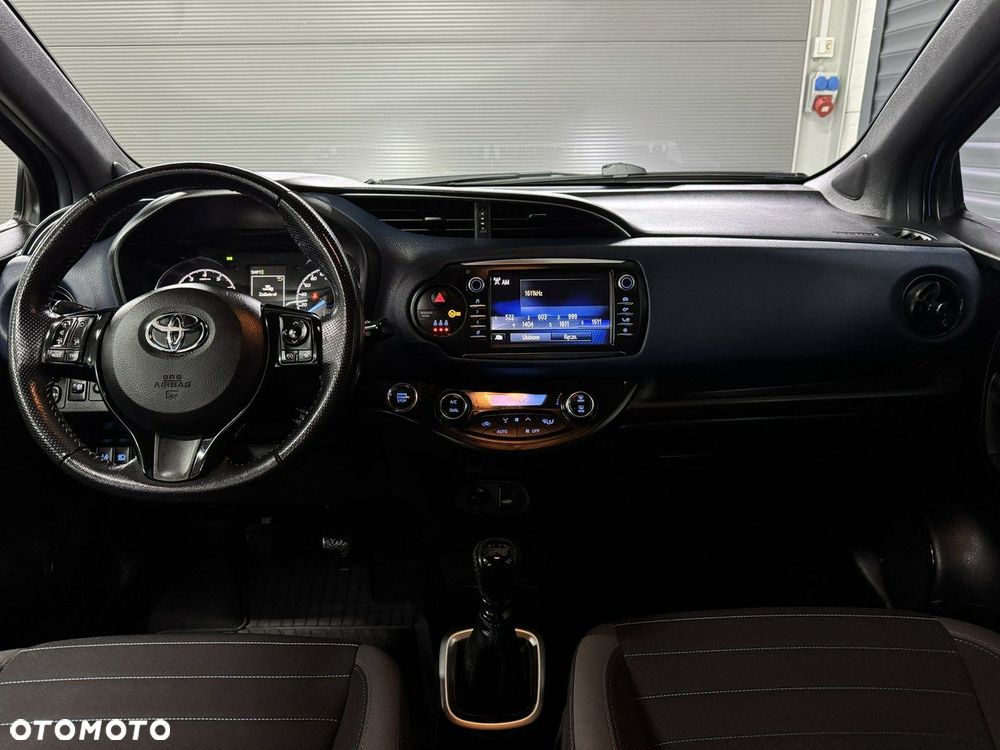 Toyota Yaris - 13