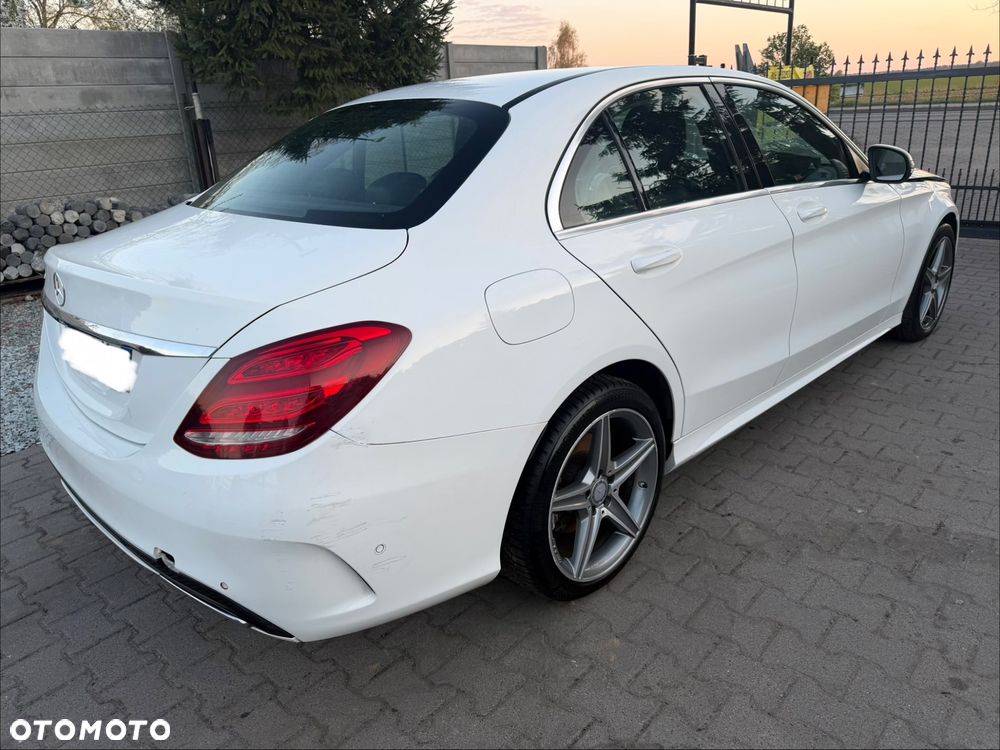 Mercedes-Benz Klasa C 220 d 4Matic 9G-TRONIC AMG Line - 14