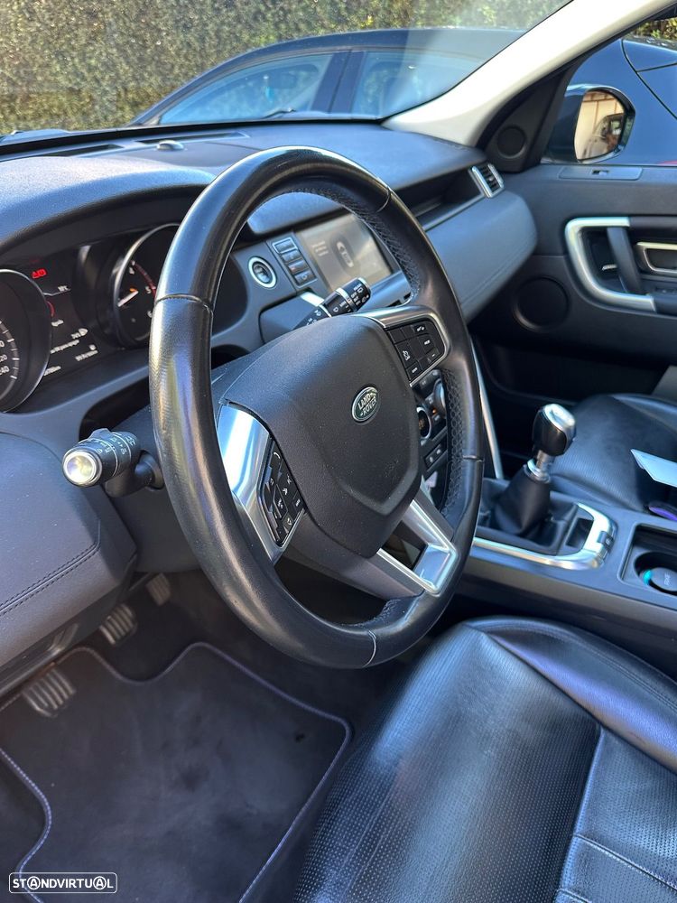 Land Rover Discovery Sport 2.0 eD4 HSE - 16