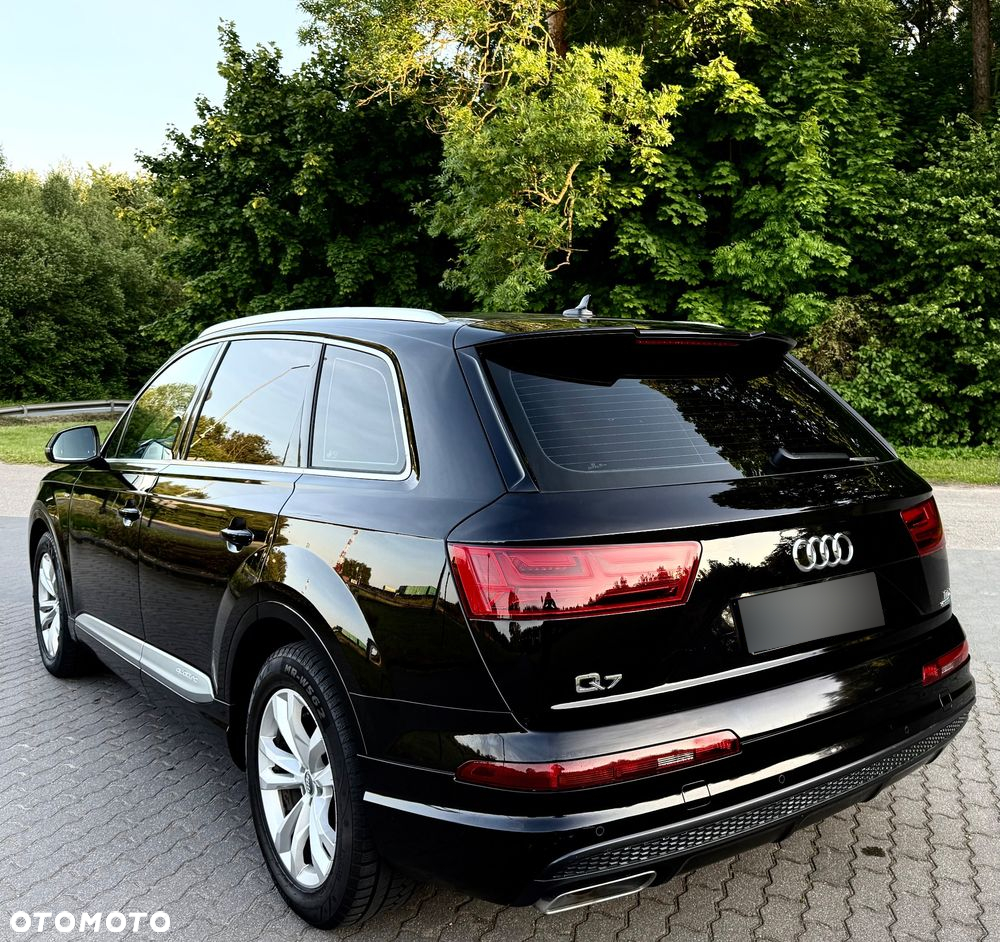 Audi Q7 3.0 TDI ultra Quattro Tiptronic - 5