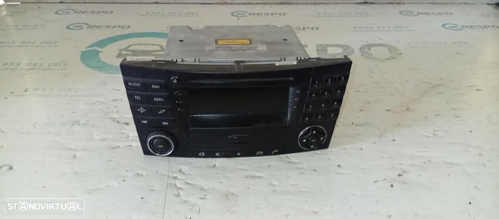 SISTEMA DE ÁUDIO RÁDIO CD MERCEDES-BENZ CLASE E BM 211 BERLINA - 1