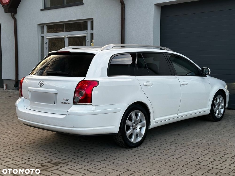 Toyota Avensis 2.0 VVT-i Prestige Premium - 6