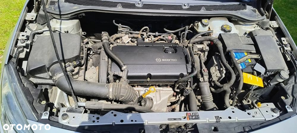 Opel Astra - 8