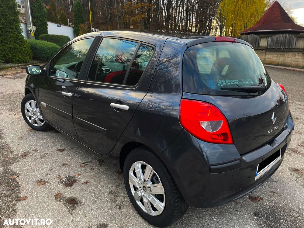 Renault Clio - 4
