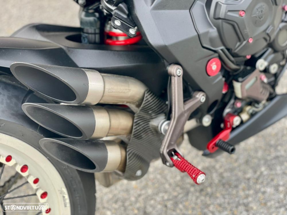 MV Agusta Dragster 800 RR - 18