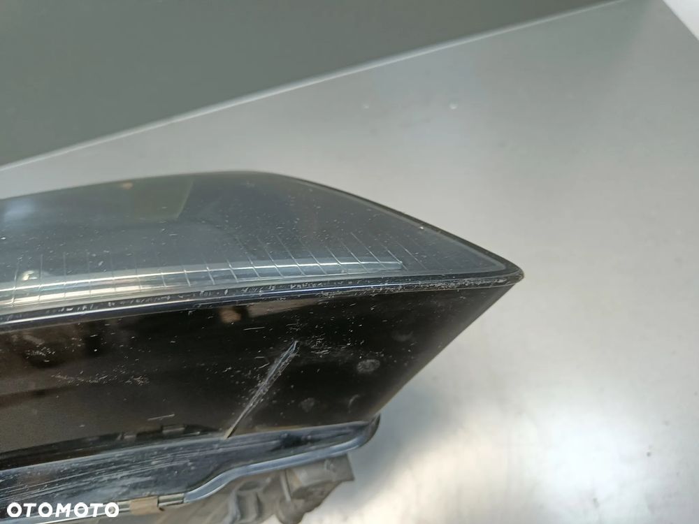Lampa prawa przednia Audi A4 B8 prawy przód 8K0941004A - 9