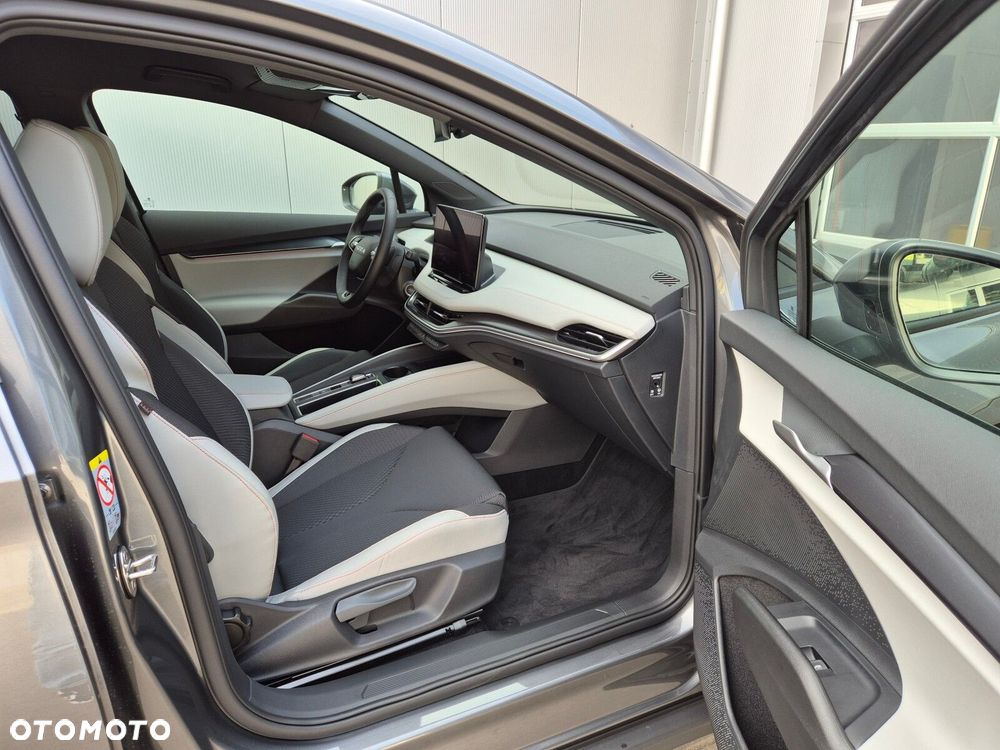 Skoda Elroq 60 63kWh - 15