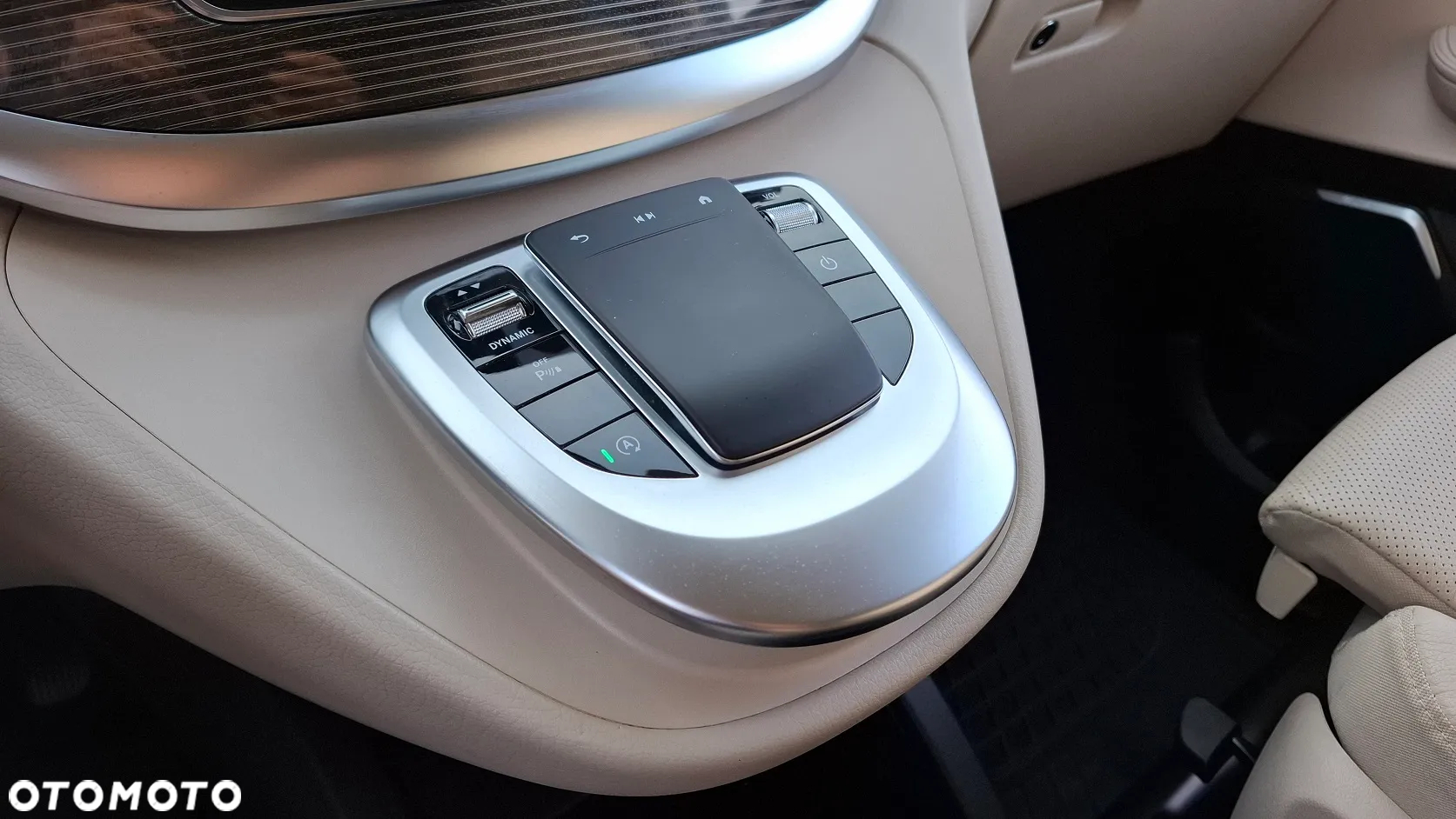 Mercedes-Benz Klasa V 250 d Avantgarde 9G-Tronic (d³ugi) - 31