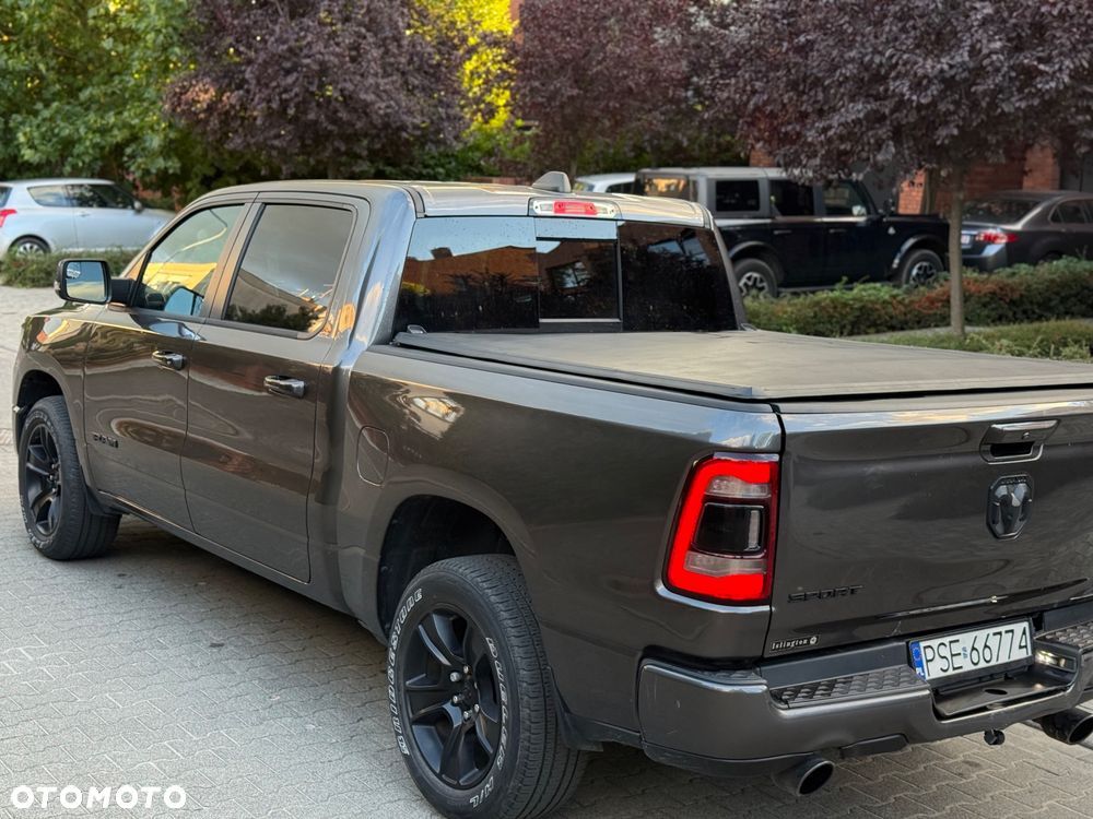 RAM 1500 - 10