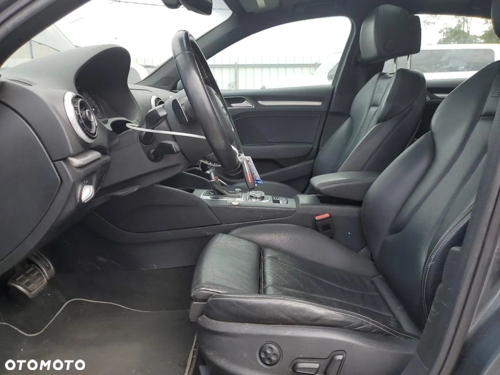 Audi S3 S tronic - 7