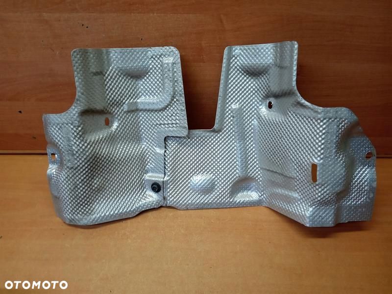 OSŁONA TERMICZNA MERCEDES W213 E220 A2136807003 - 1