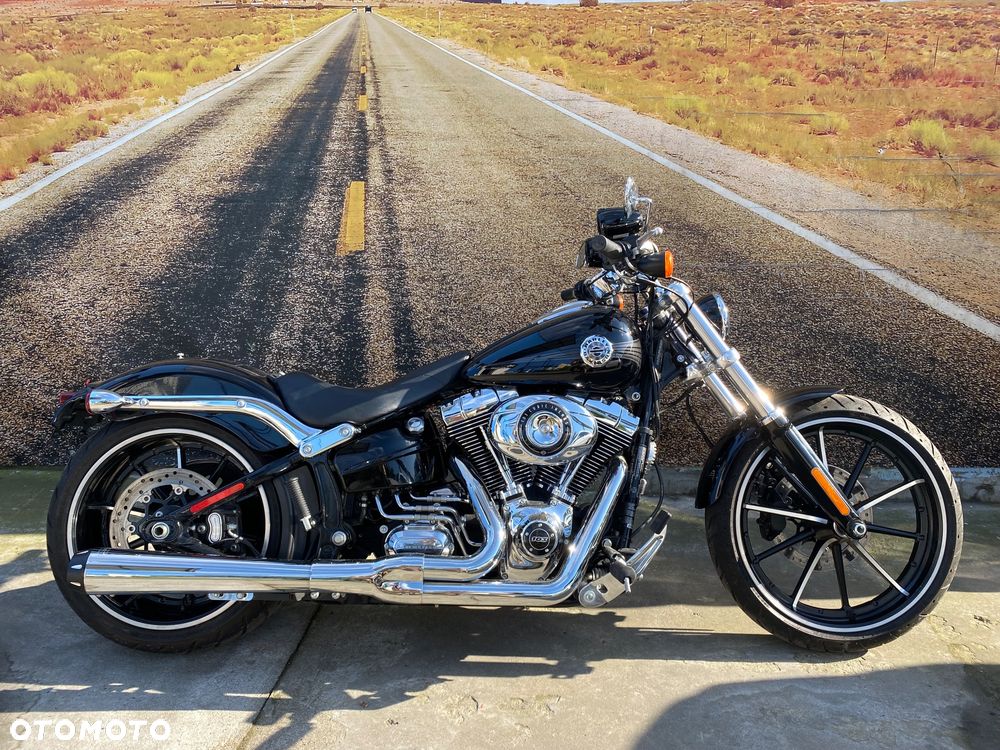 Harley-Davidson FXSB Breakout - 1