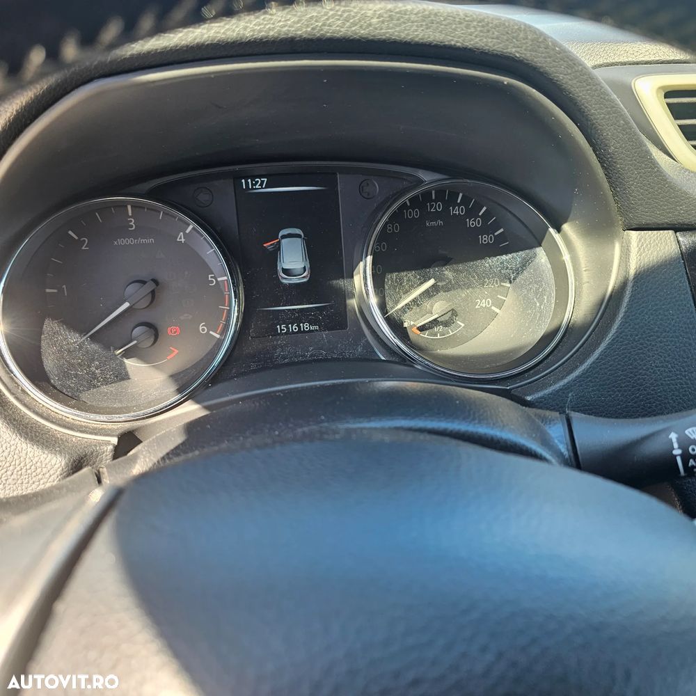 Nissan Qashqai 1.6 DCI ALL-MODE 4x4i ACENTA - 8