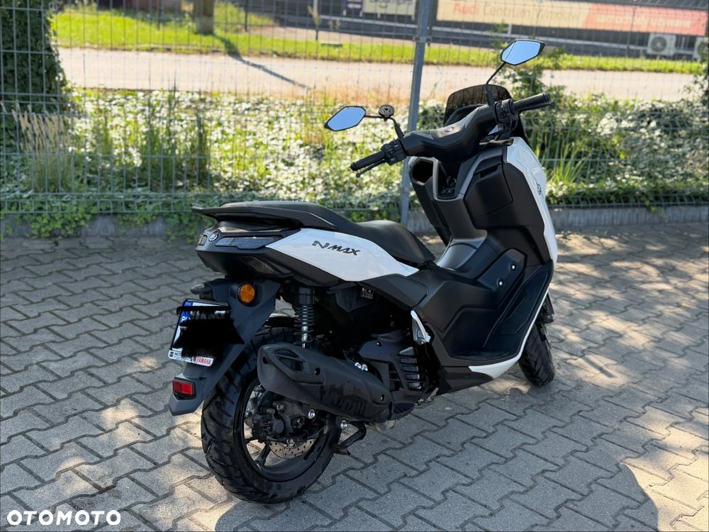 Yamaha NMAX - 2