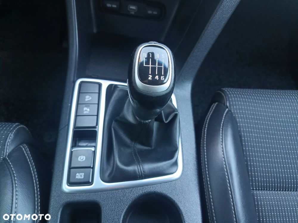 Kia Sportage 1.6 CRDI 2WD SPIRIT - 27