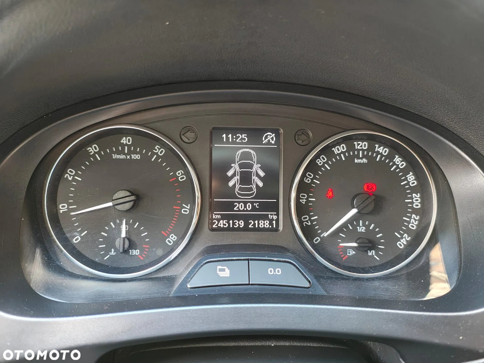 Skoda RAPID - 6