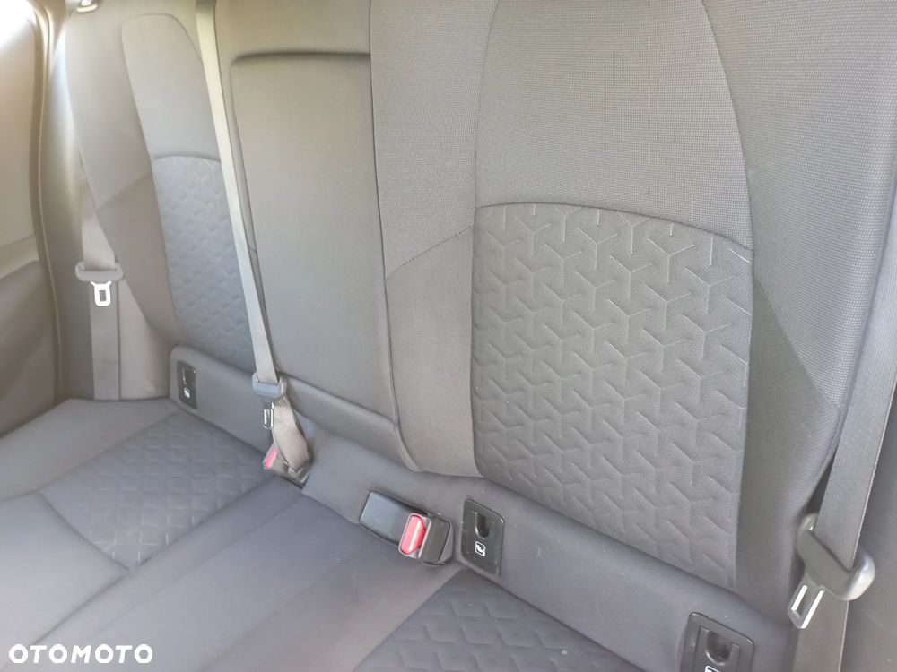 Toyota Corolla - 7