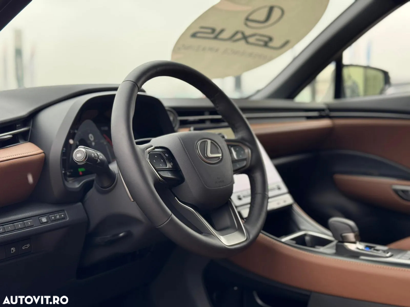 Lexus LBX 1.5 HEV 4x2 CVT Relax - 13