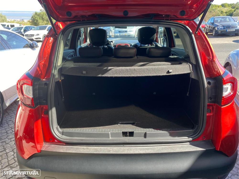 Renault Captur 1.5 dCi Helly Hansen - 7