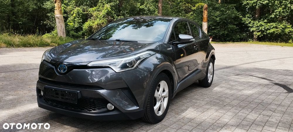 Toyota C-HR Business-Edition - 3