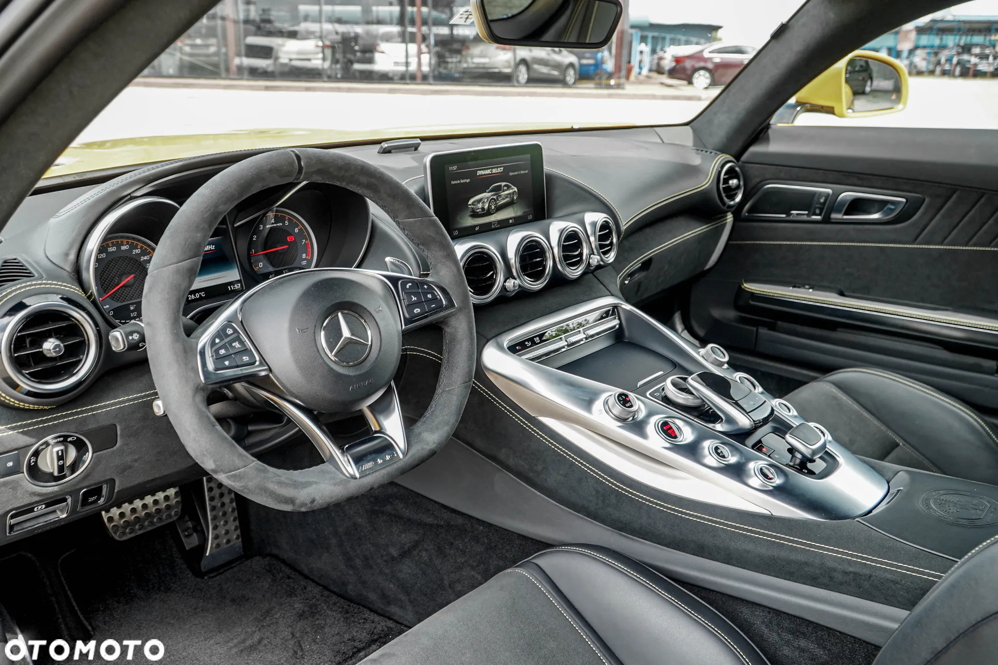 Mercedes-Benz AMG GT S Coupe Speedshift 7G-DCT - 25