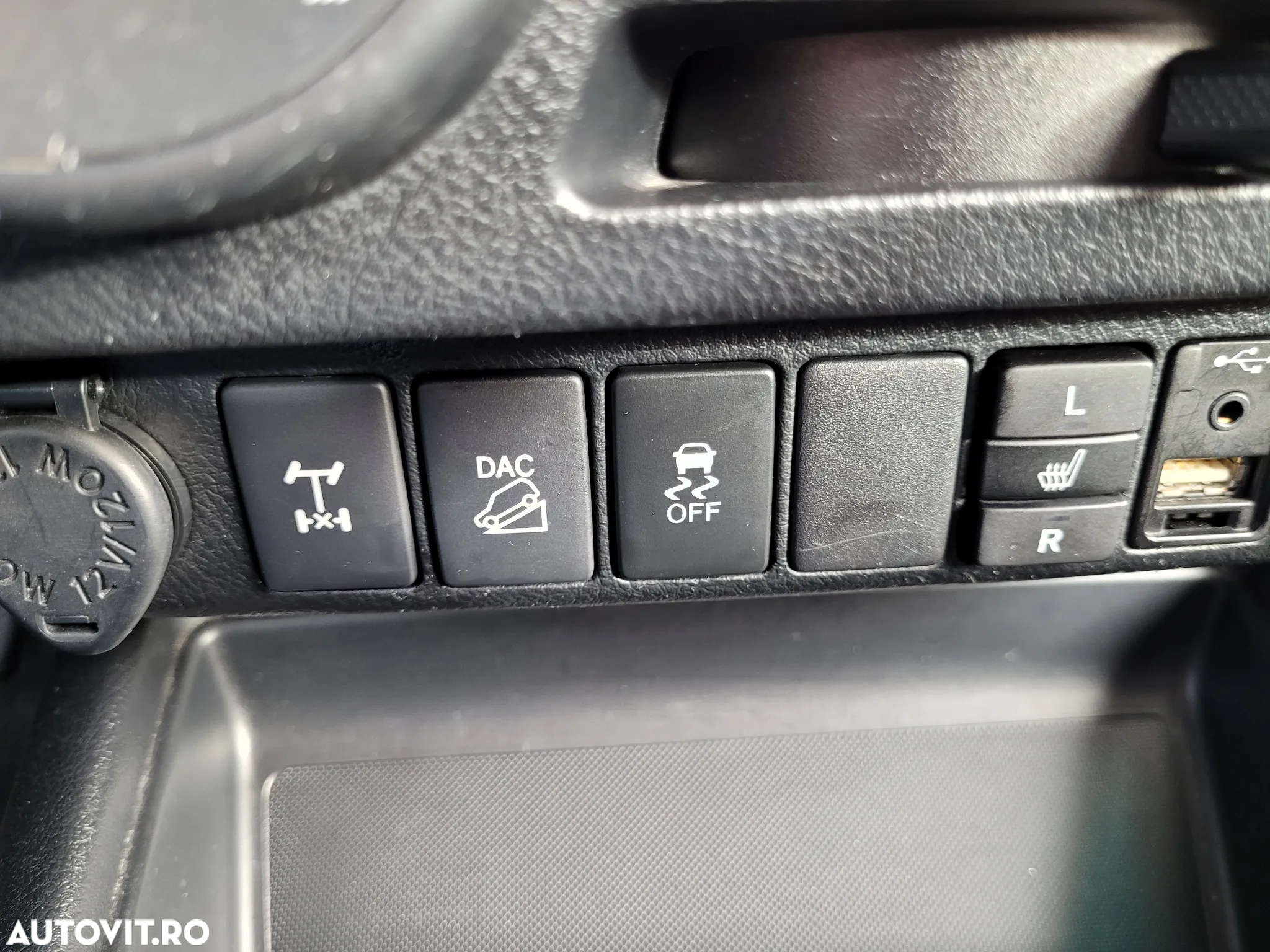 Toyota Hilux 4x4 Double Cab A/T Style - 20