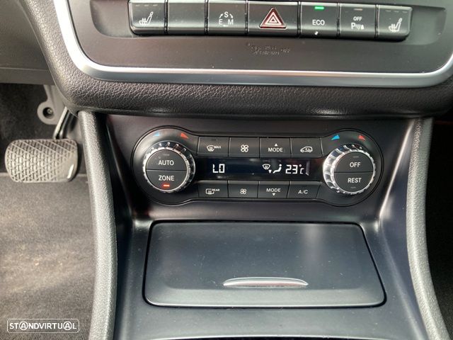 Mercedes-Benz CLA 220 CDI Urban Aut. - 30