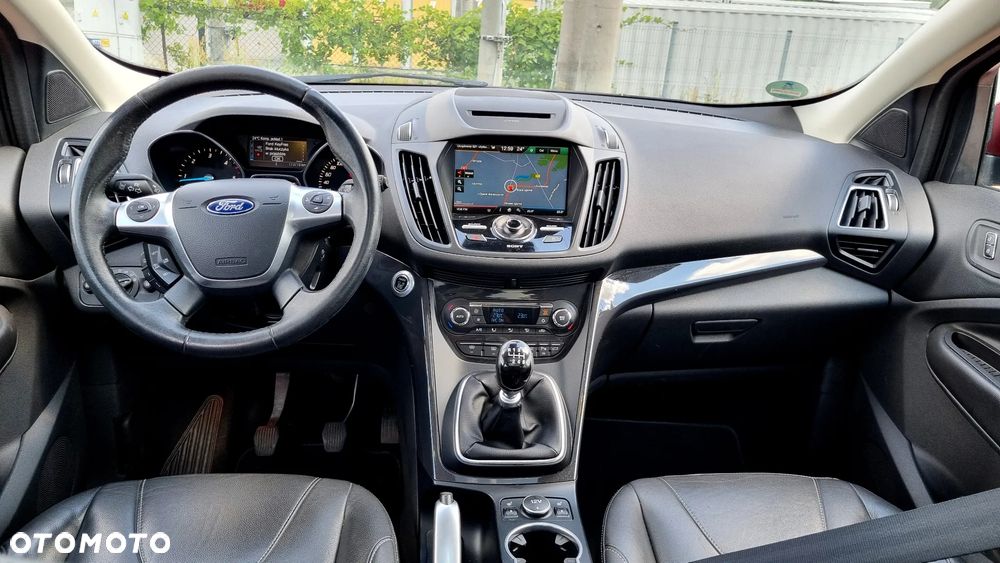 Ford Kuga 2.0 TDCi AWD Titanium - 14