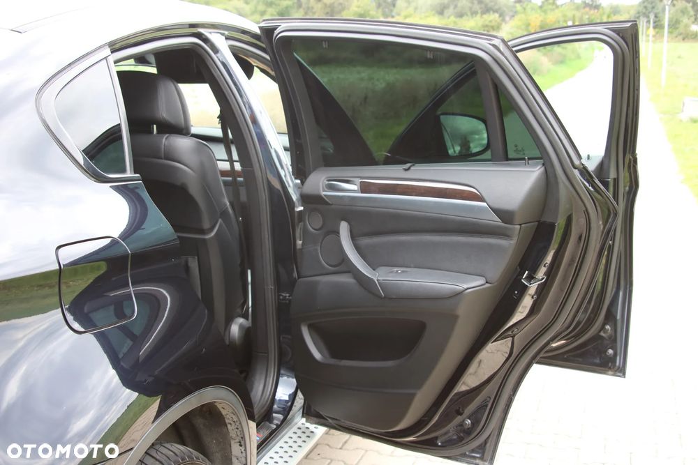 BMW X6 - 19